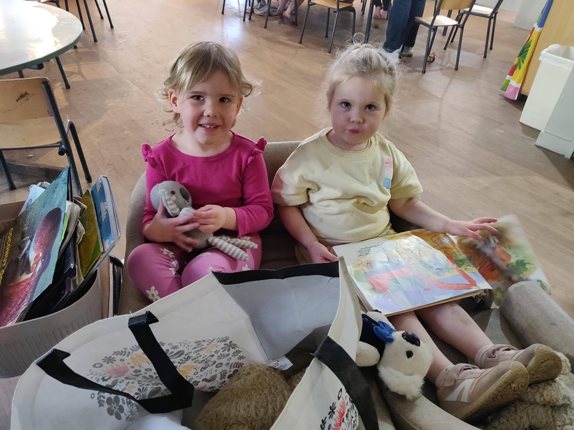 Adara and Aurora